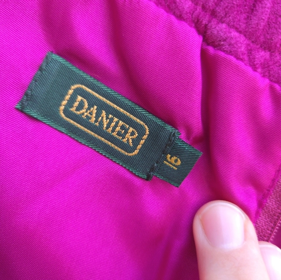 Vintage Pink Suede Skirt - Picture 8 of 8